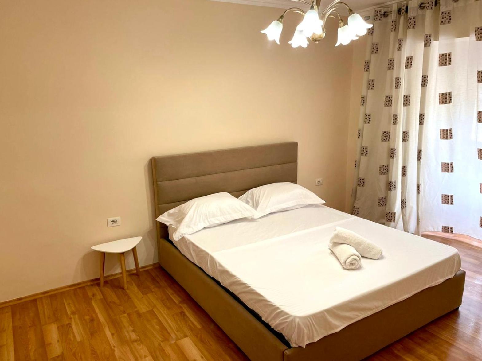 Skanderbeg Square Apartment 02 Tiran Dış mekan fotoğraf
