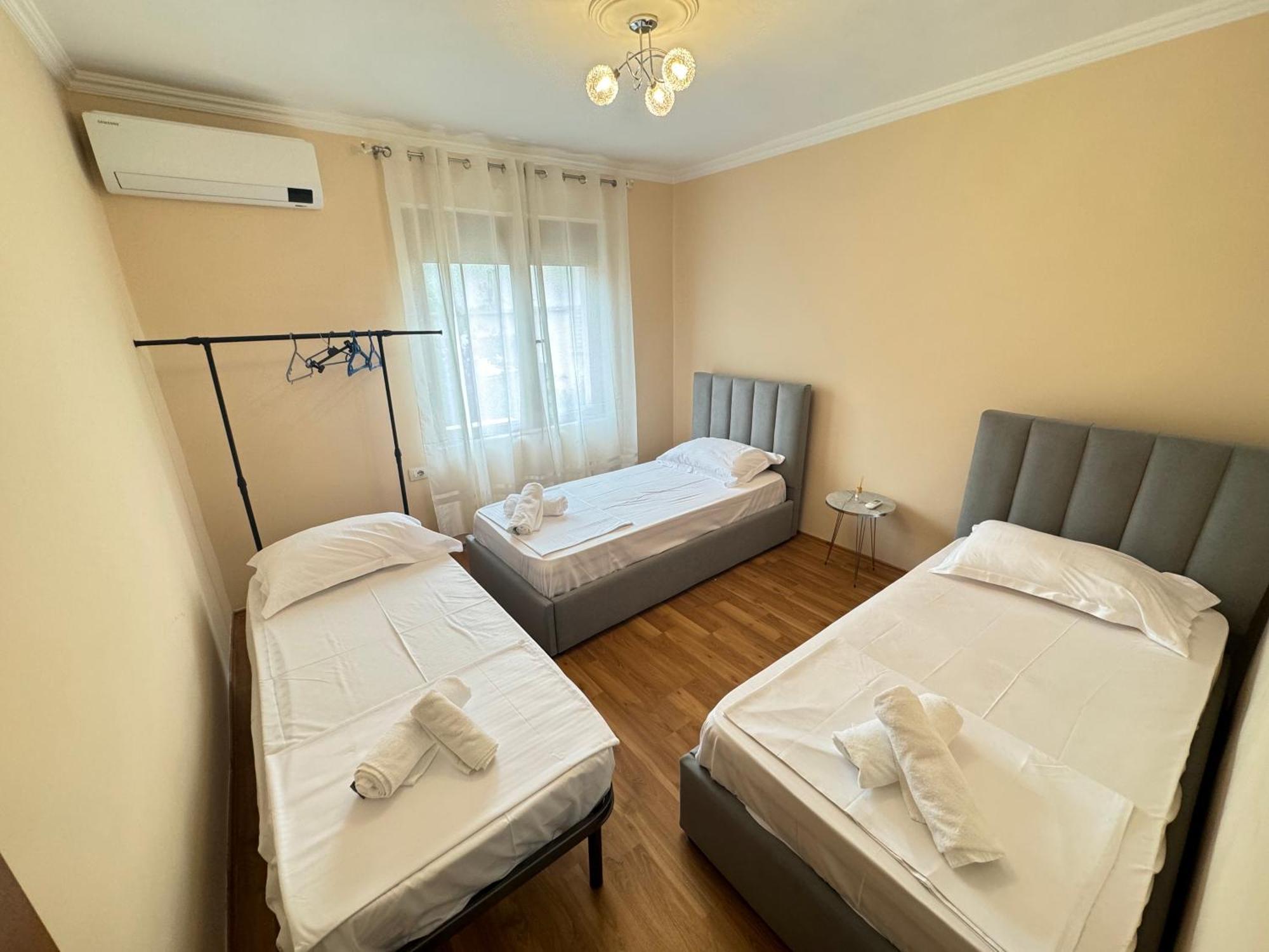 Skanderbeg Square Apartment 02 Tiran Dış mekan fotoğraf
